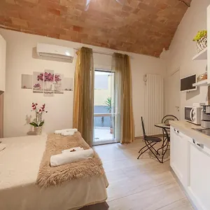 Prima Dell'elba Bed & Breakfast