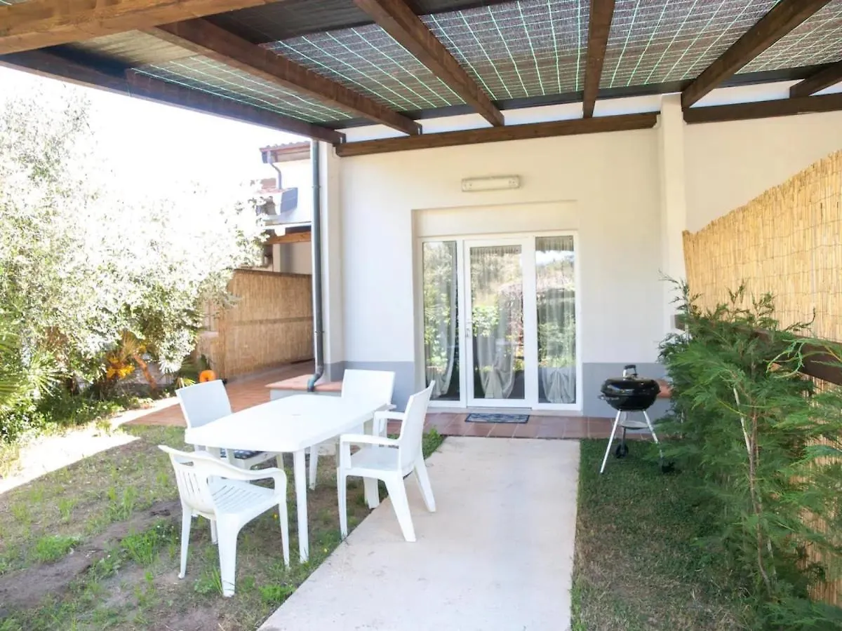 Villa Trilocale Vicino Al Mare Piombino Italia